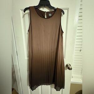 Chic Sleeveless Brown Midi Dress